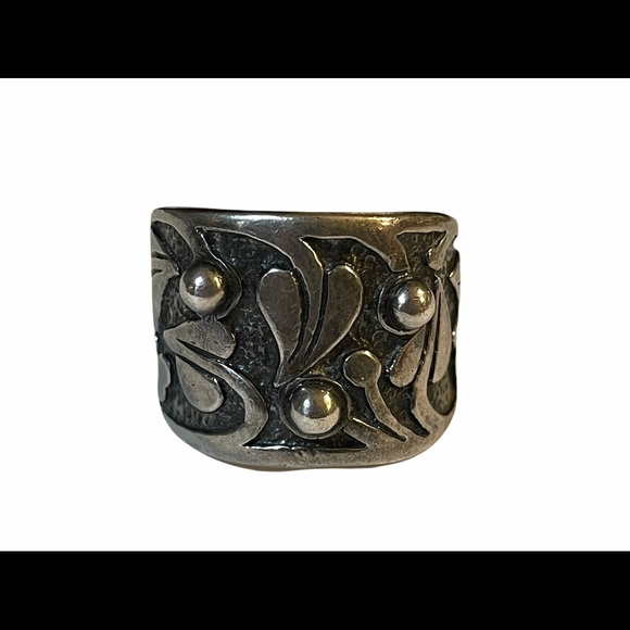 Silpada Sterling Floral Vine Holy Trinity Ring 6 - Picture 3 of 6